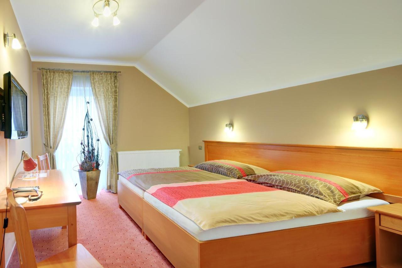 Penzion Harmonie Žlutice Quarto foto